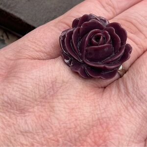 Vintage 1960s Resin Rose Ring Dark Plum Oversized Adjustable
